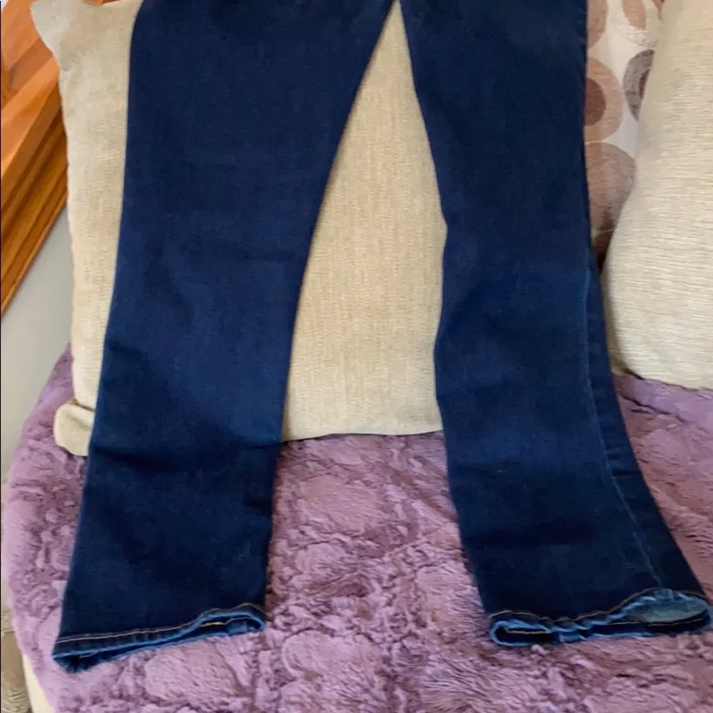 Levi’s Jeans Mid Rise Skinny Dark Blue Denim Jeans stretch sz 4 W27 L30 - Picture 4 of 16